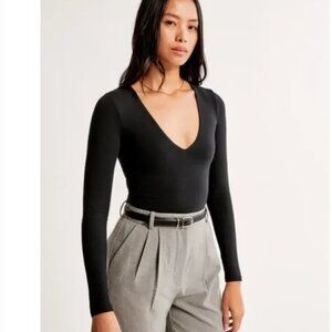 Abercrombie & Fitch A&F Soft Collection V Neck Bodysuit Black Size Medium